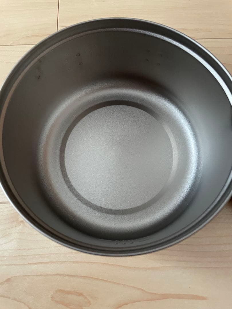 エバニューFPマット＆チタンクッカー900、SOTOトライトレイル他