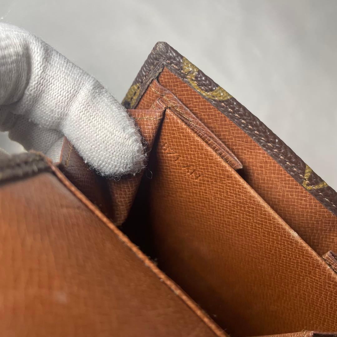 ルイヴィトン モノグラム 二つ折り財布 ポルトモネ ビエ カルトクレディ