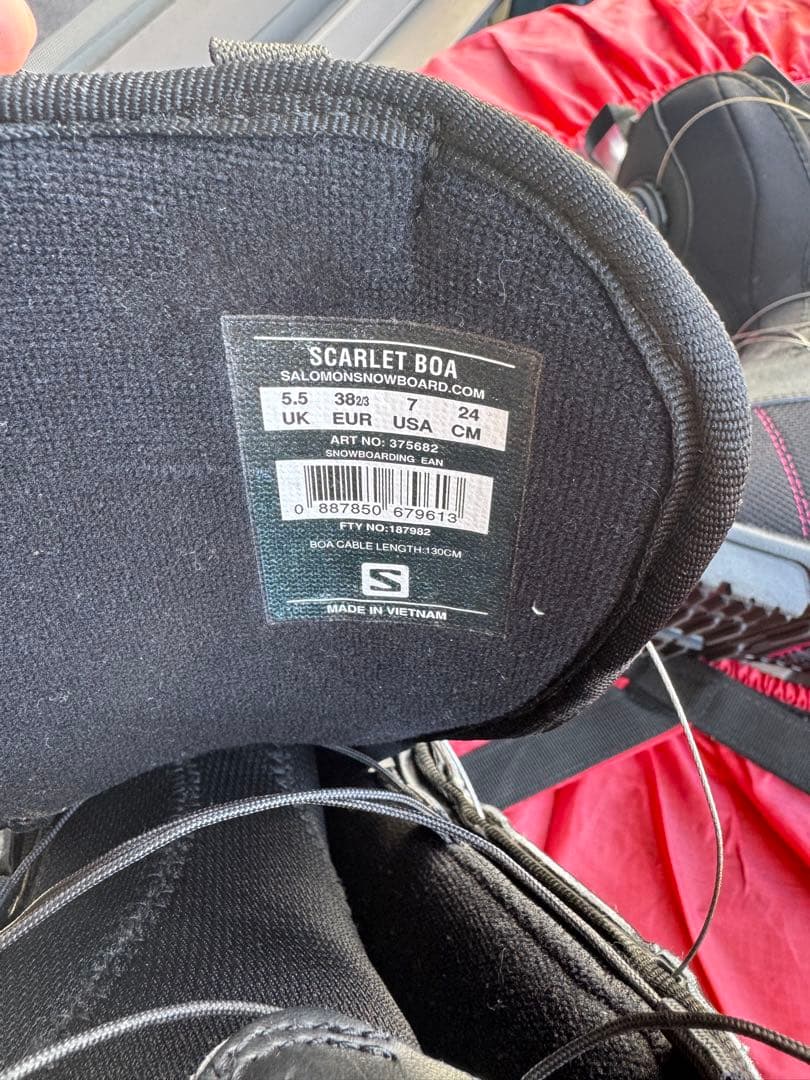 週末限定‼️Salomon スノーボードブーツ ブラック/ピンク