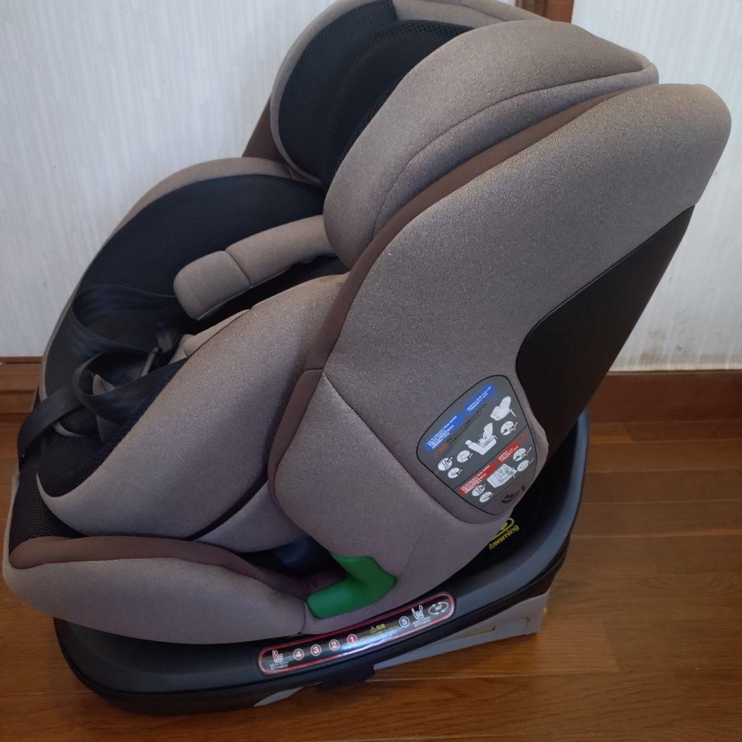 超美品 ネビオ Nebio ターンピットF 2024年製 チャイルドシート