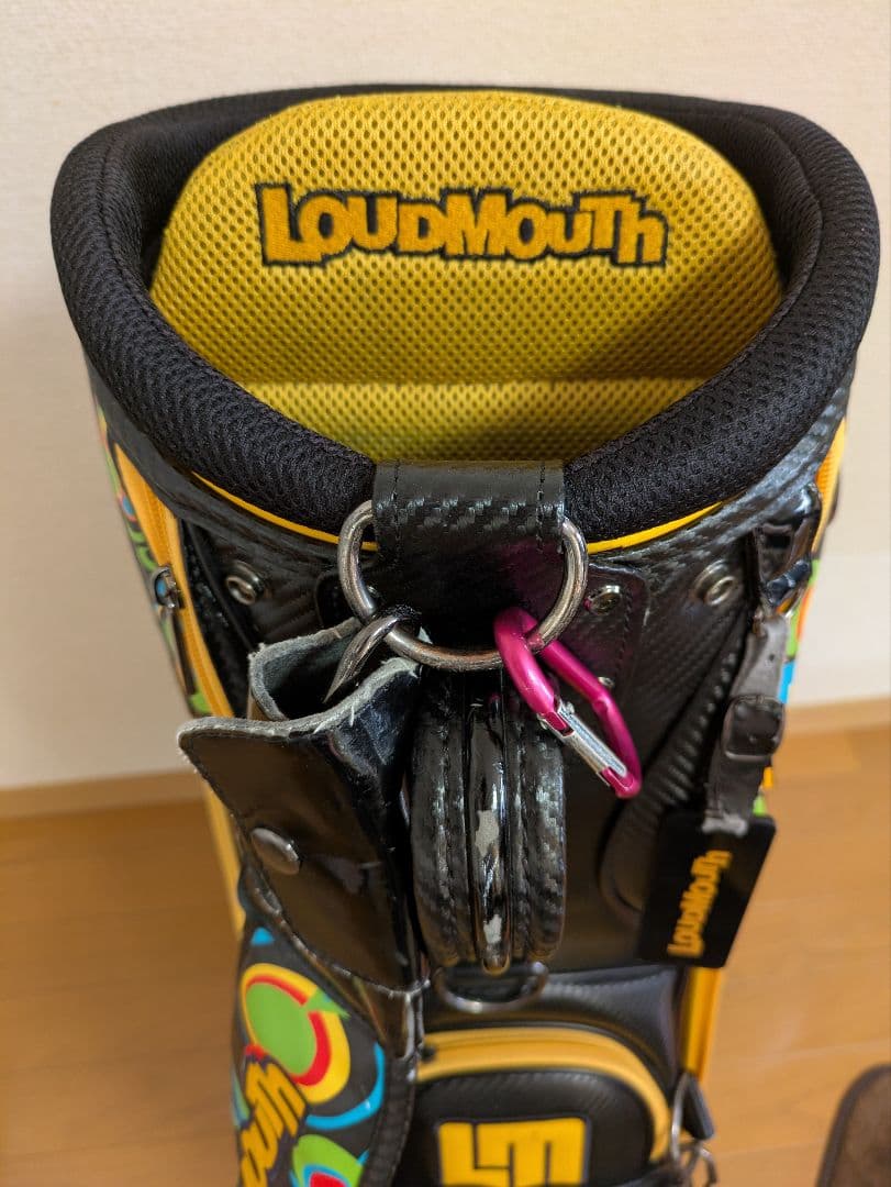 Loudmouth カラフル花柄キャディバッグ
