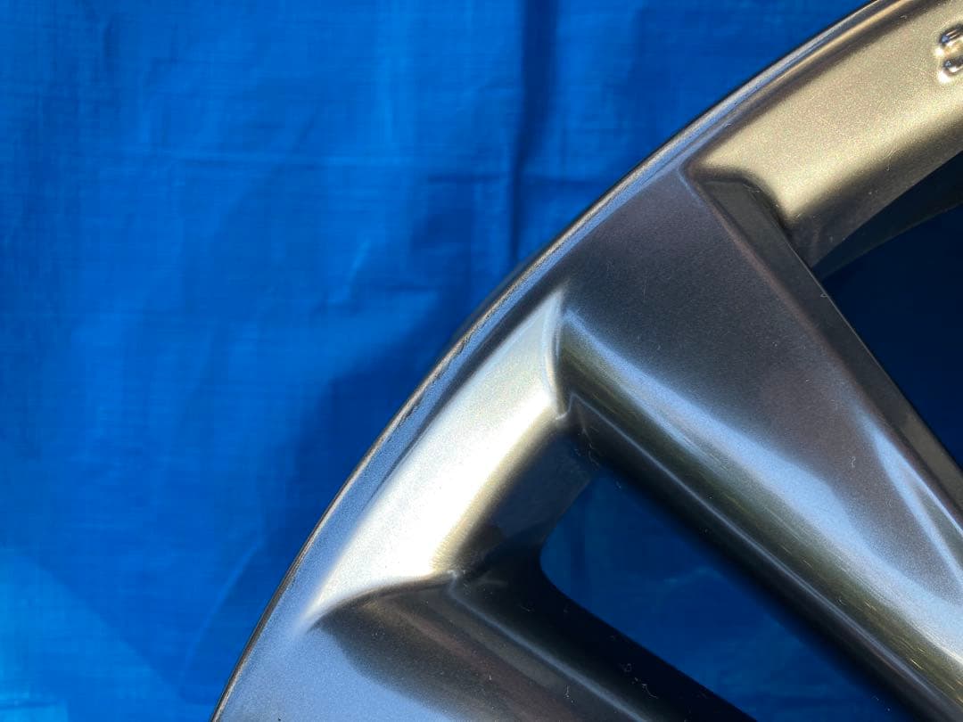 トヨタ６０ハリアー純正7.5Ｊ18インチホィール4本セット