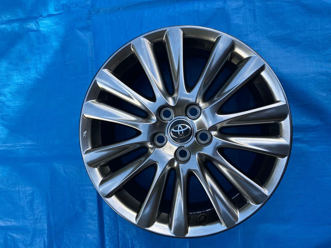 トヨタ６０ハリアー純正7.5Ｊ18インチホィール4本セット