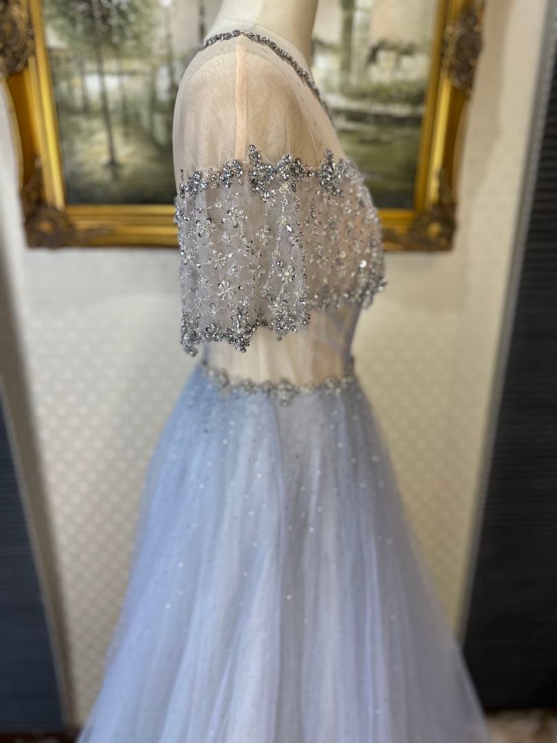 ビーズ刺繍オフショルダーライトブルーロングドレス