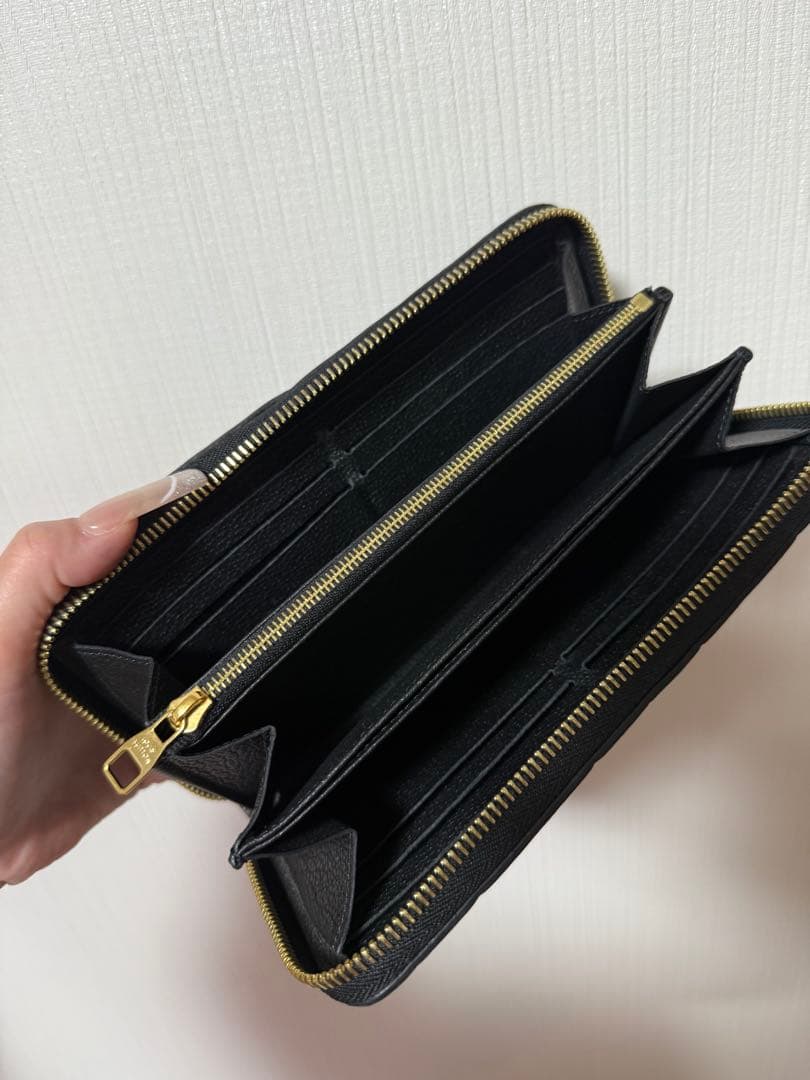Louis Vuitton アンプラントジッピー・ウォレット