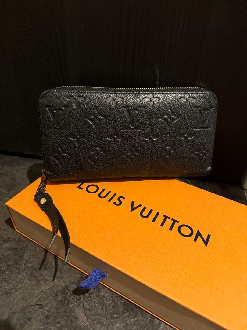 Louis Vuitton アンプラントジッピー・ウォレット