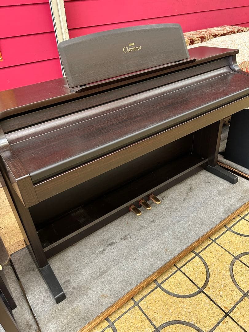 超価格、ヤマハクラビノーバ、CLP156、88鍵盤、ピアノ強弱タッチ付、1台限♪