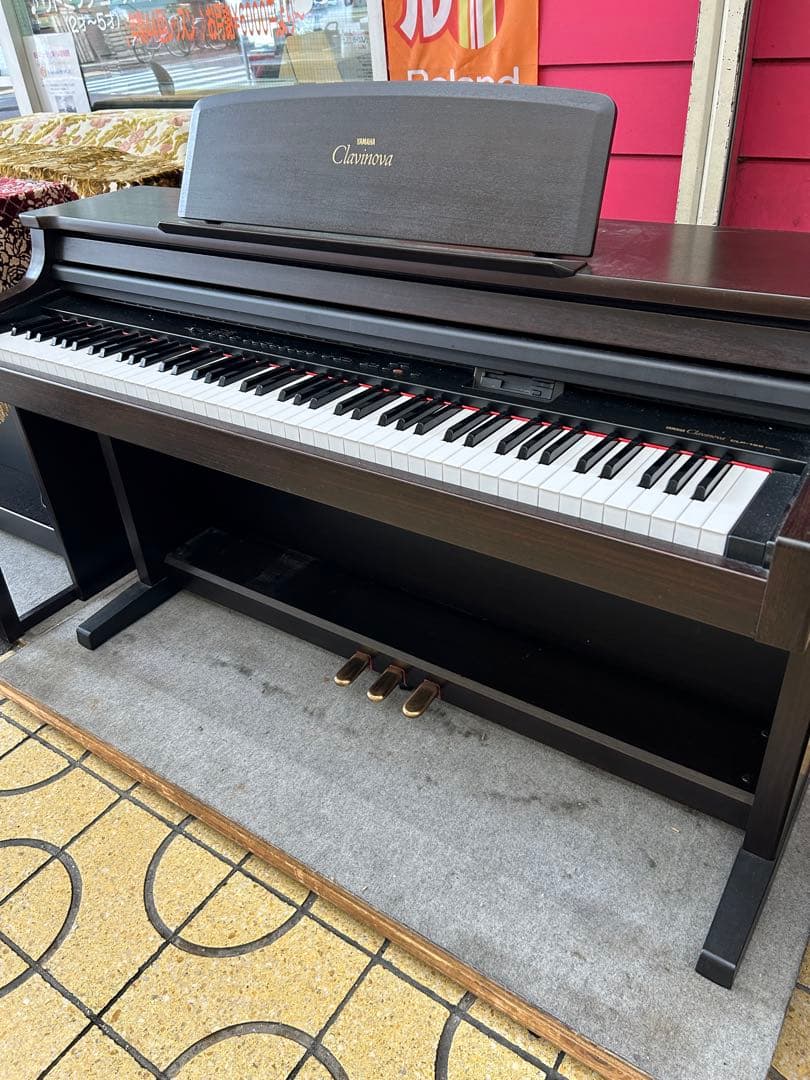 超価格、ヤマハクラビノーバ、CLP156、88鍵盤、ピアノ強弱タッチ付、1台限♪
