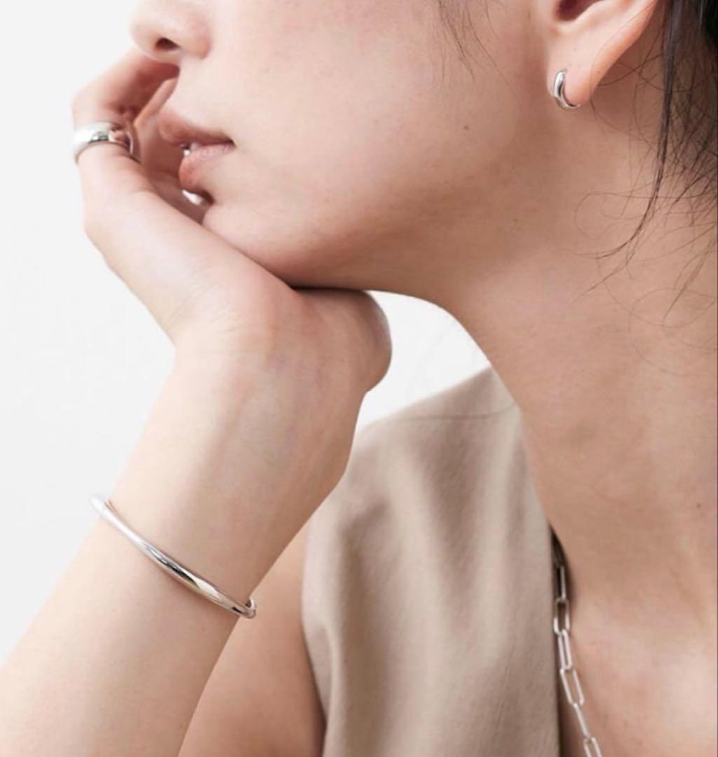 WOJE(ヲジェ) シルバーバングル　Horn (SV925)