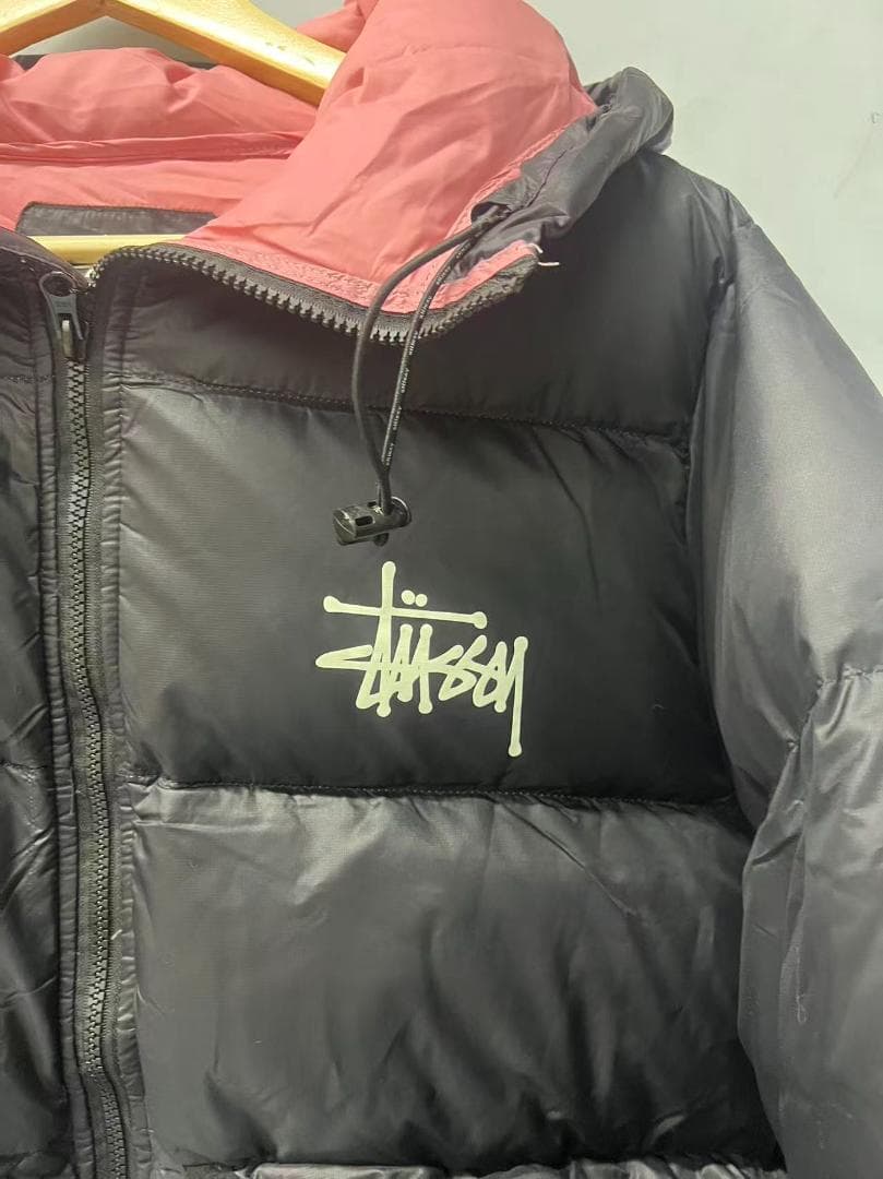 Stussy 刺繍 ブラック Mサイズ ダウンジャケット