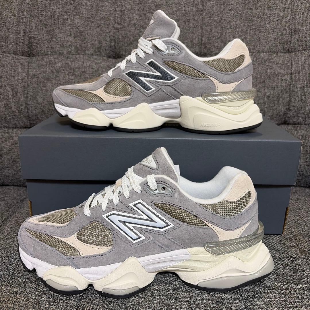 【じん】ニューバランス U9060LBA 24.0㎝