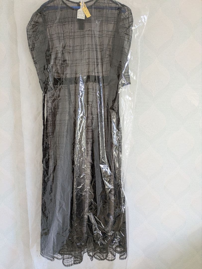 leja パーティードレス　スパンコール　レジャ　М