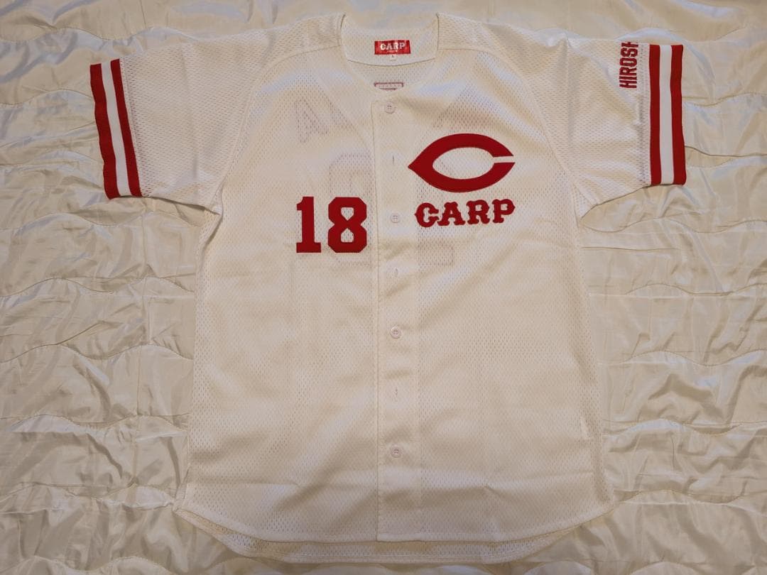 広島 カープ #18 前田健太 2010 復刻ユニ ホーム 白 L 開封済未使用