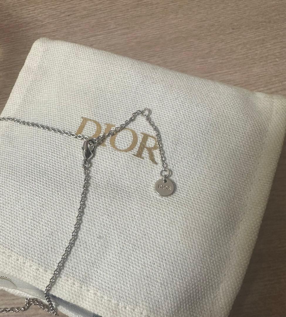 dior ネックレス　即購入可