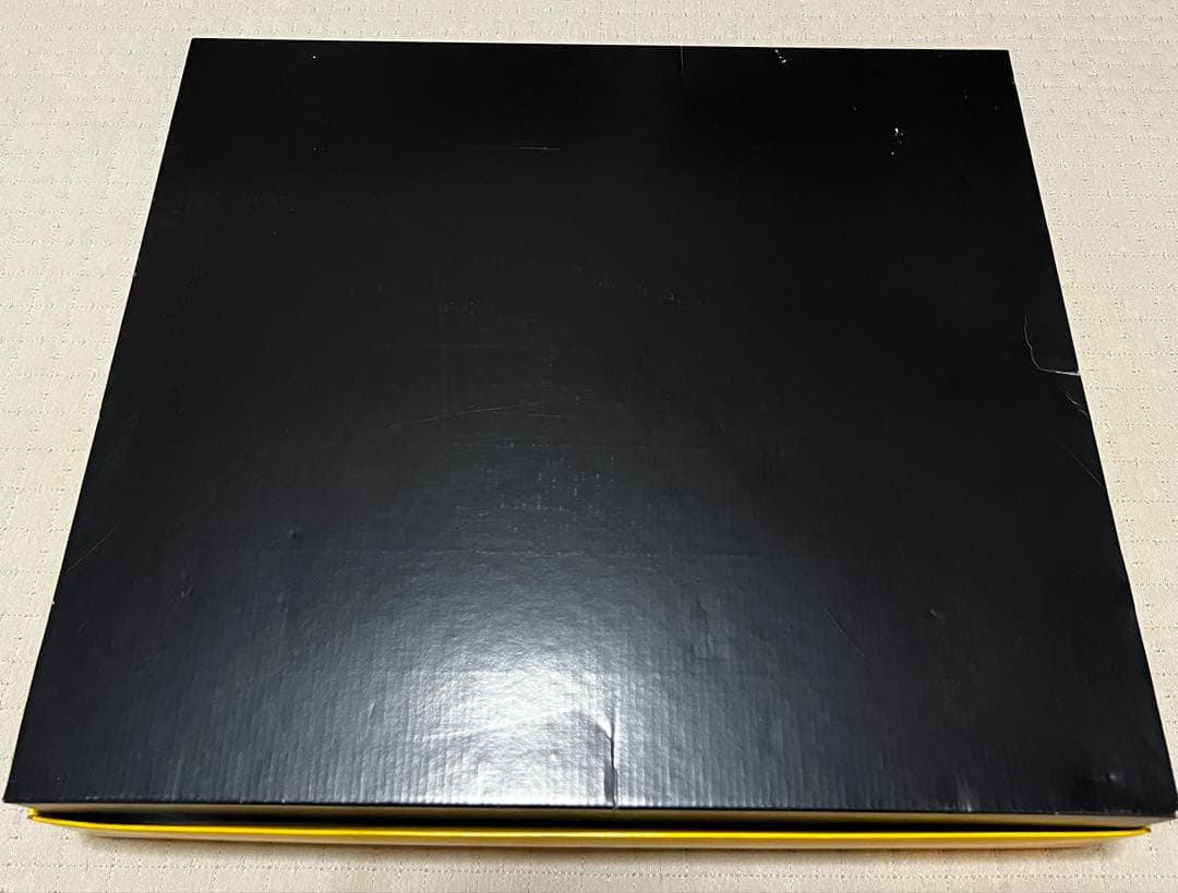 新品未使用 FENDI　フェンディニューマイヤーハーフ毛布　箱付100 ×140