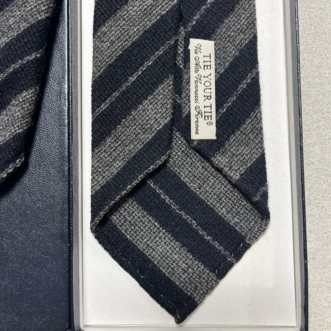 タイユアタイ　ネクタイ　グレー　ストライプカシミヤ　セッテピエゲ