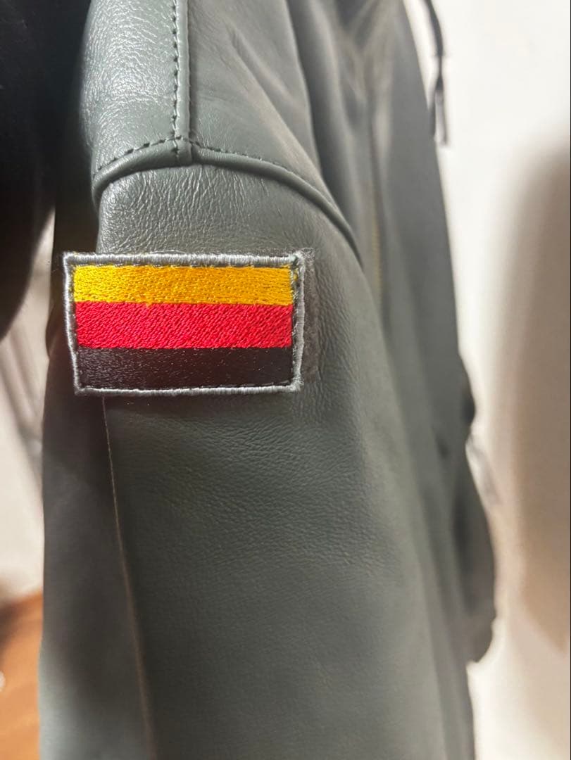 ドイツ軍BWパイロットジャケット革カウハイド 3万円まで値下げ