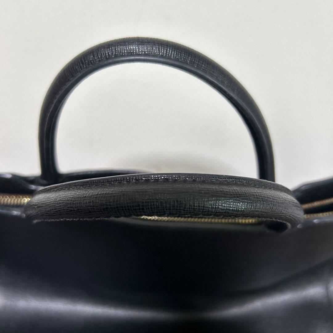 FURLA フルラ　2WAY　ハンドバッグ　ショルダーバッグ　レザー　ブラック