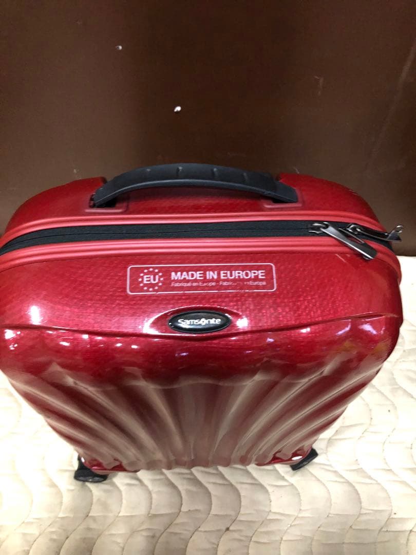 ☆ Samsonite サムソナイト　シェル　スーツケース