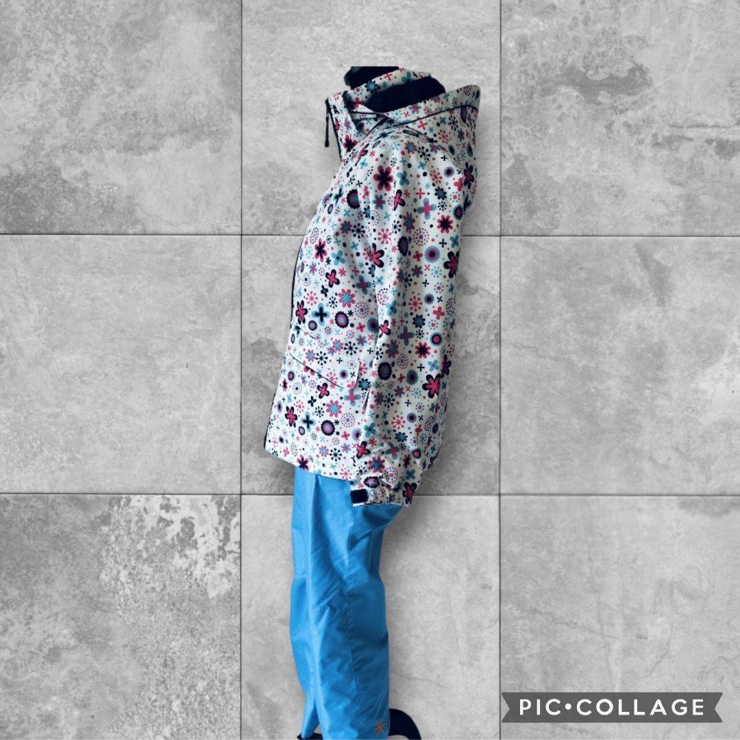 極美品♡Phenix スキーウェア 160 150女の子 花柄 結晶 白×水色