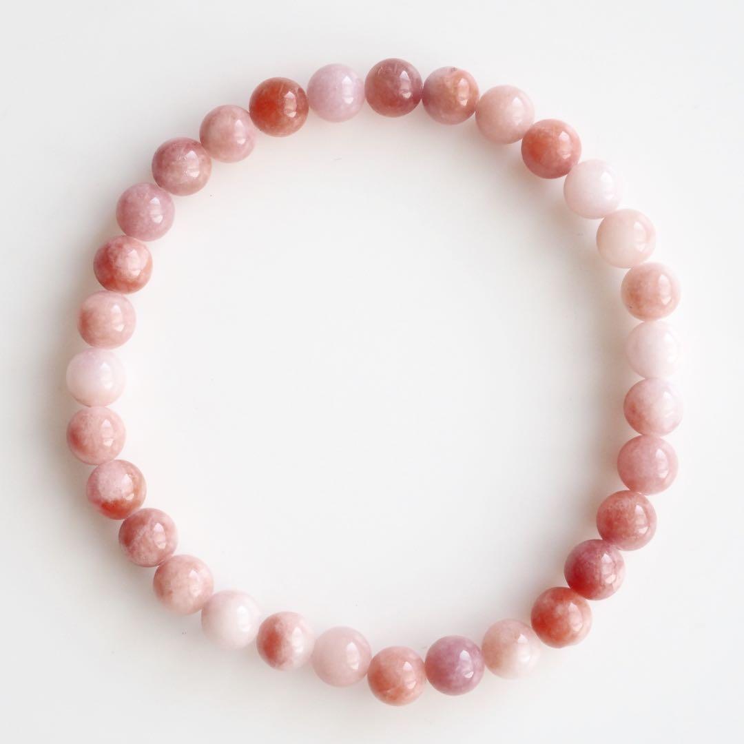 【blue.ks】ライラック翡翠のゴムブレスレット