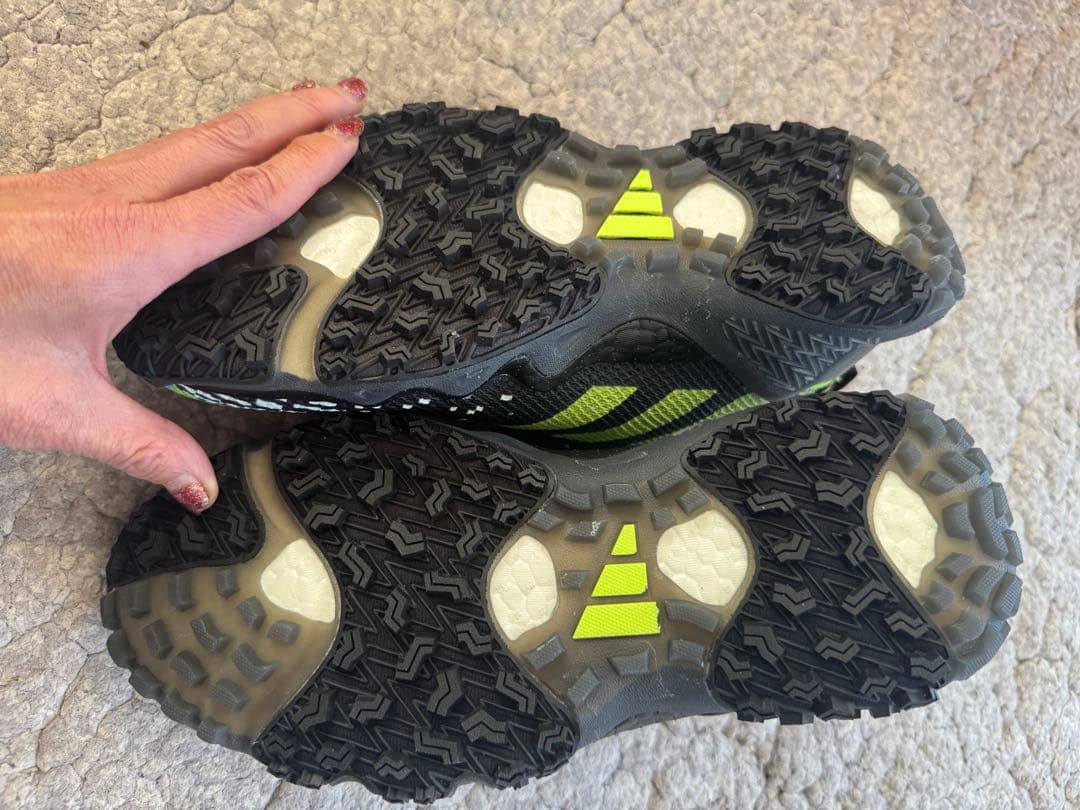 新品 アディダス　レディースゴルフシューズ 24センチ