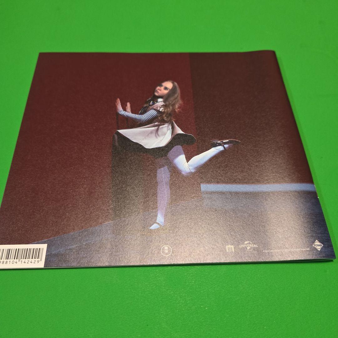 MEGAN パンフレット