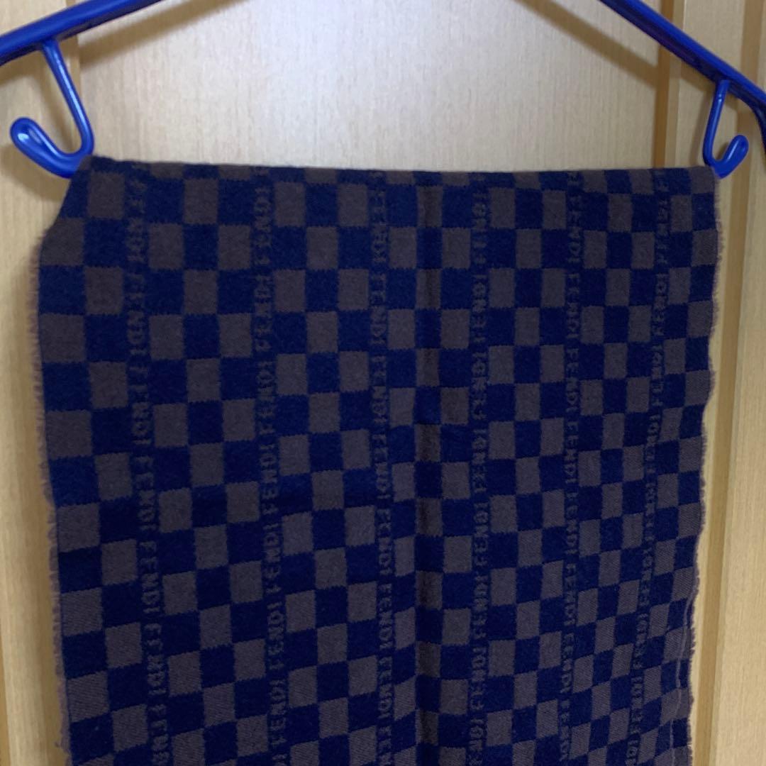 【美品】FENDIフェンディマフラーチェッカー柄 ウールマフラーストールショール