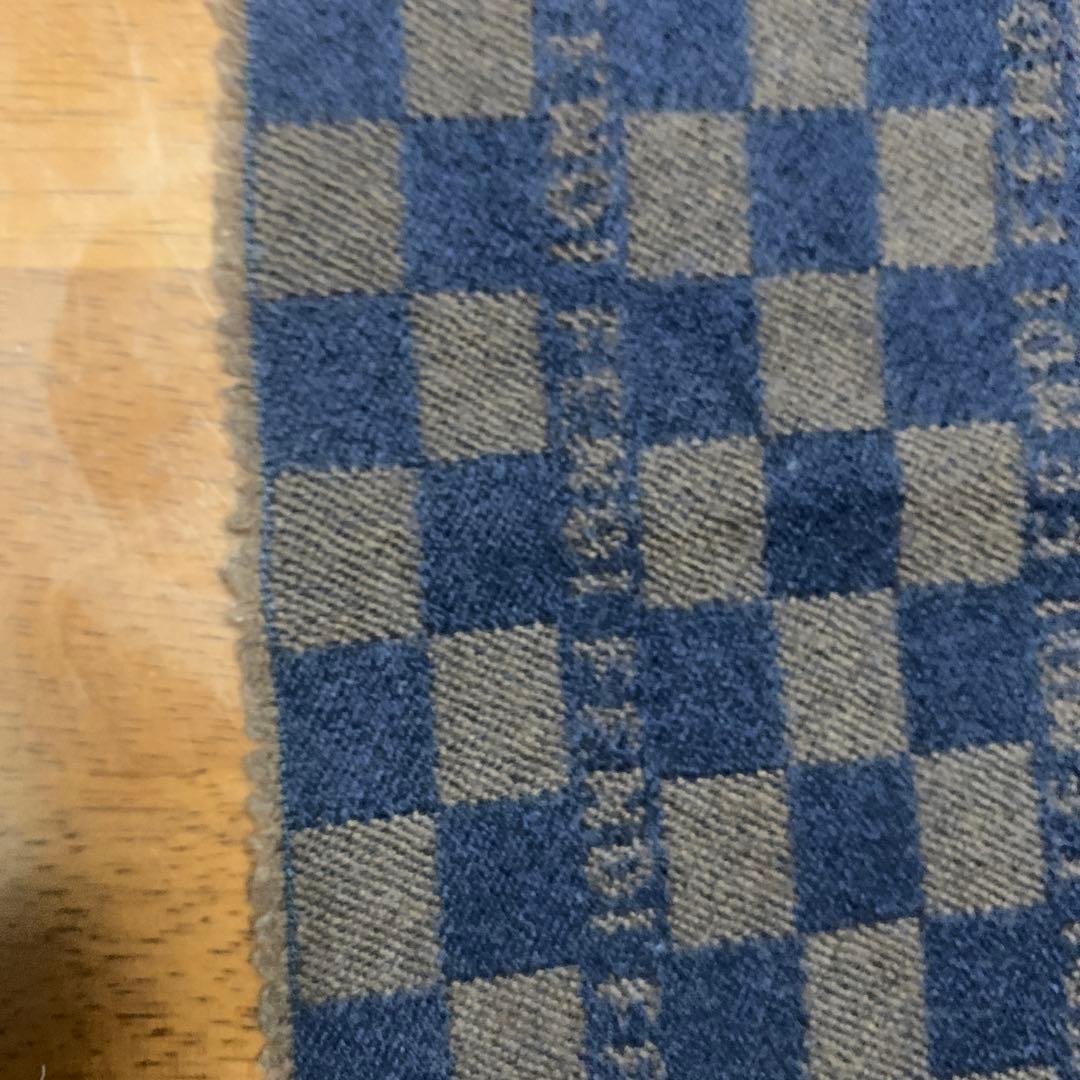 【美品】FENDIフェンディマフラーチェッカー柄 ウールマフラーストールショール