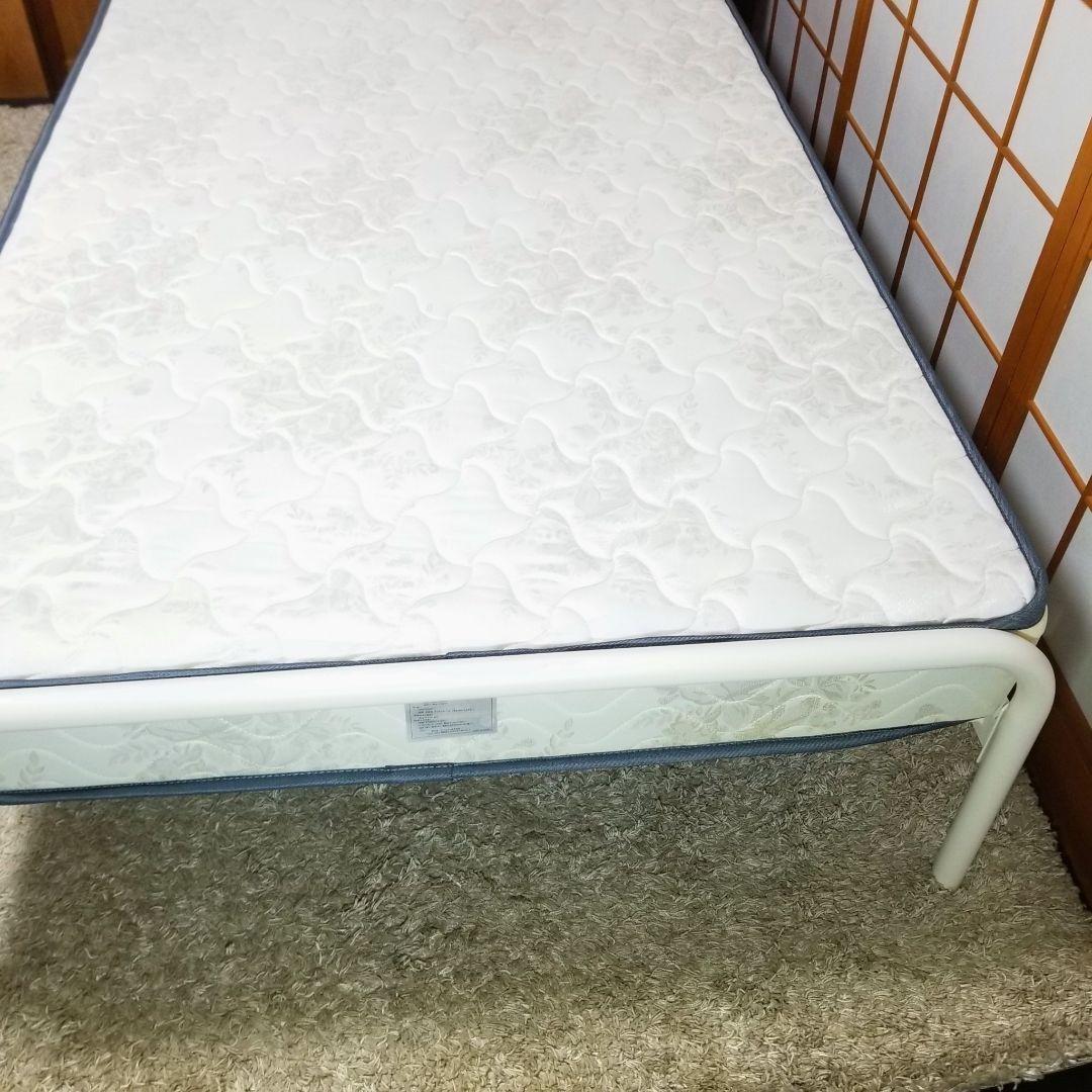 Francfranc フランフラン　セミダブルベッド　マットレス付