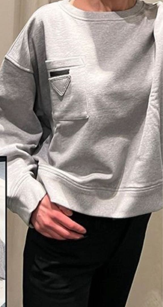 PRADA グレー スウェット Lサイズ