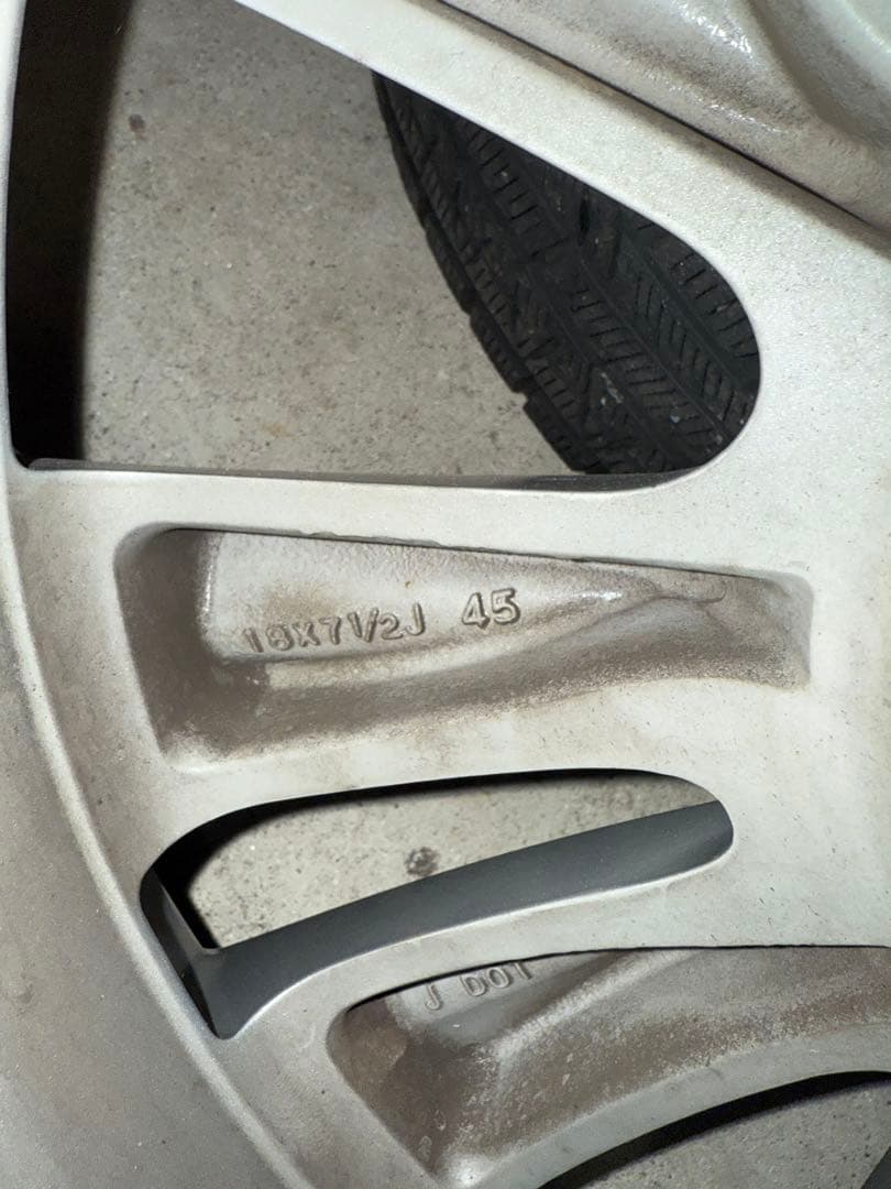 ヴェルファイア 純正18インチ アルミホイール