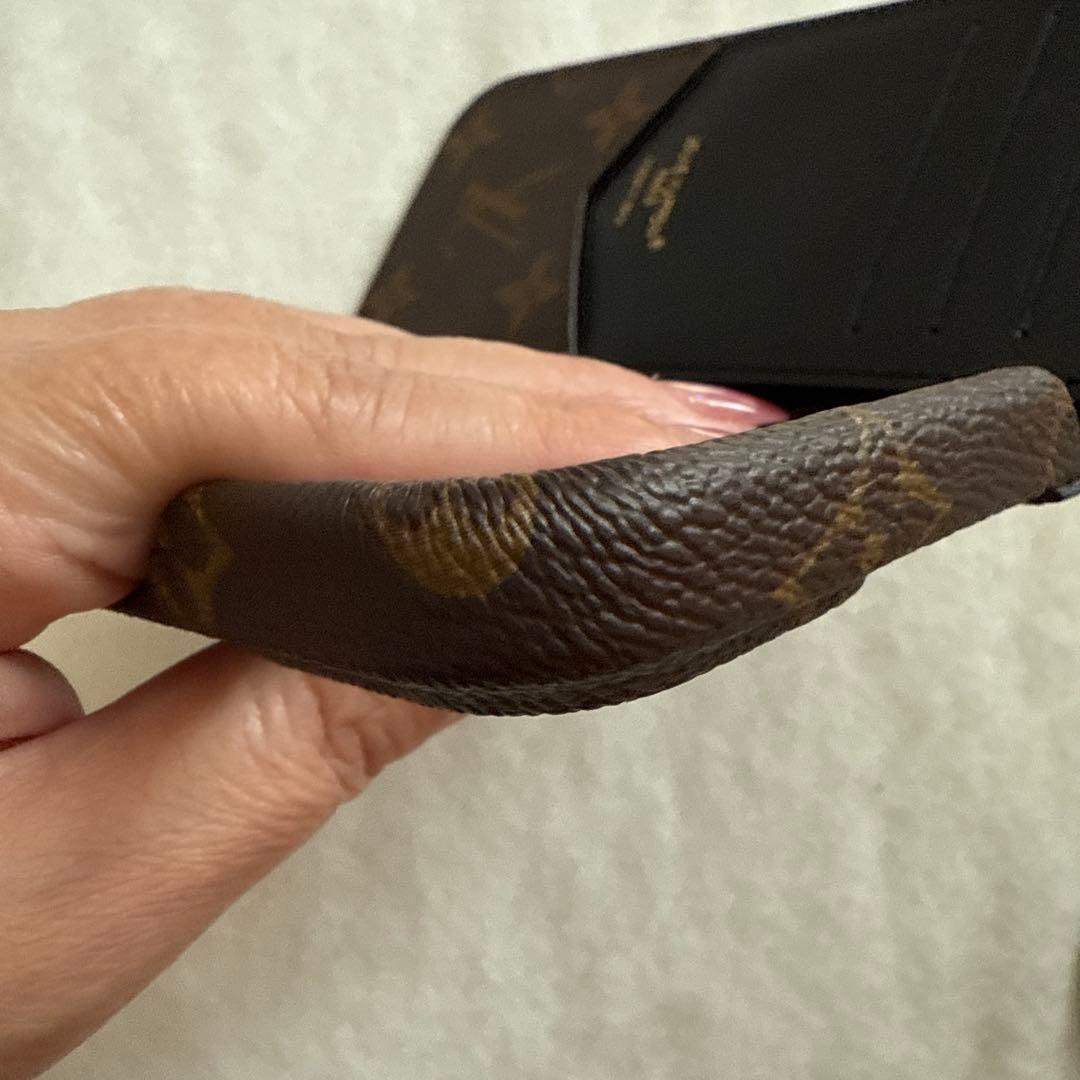 ルイヴィトンiPhone16Proケース