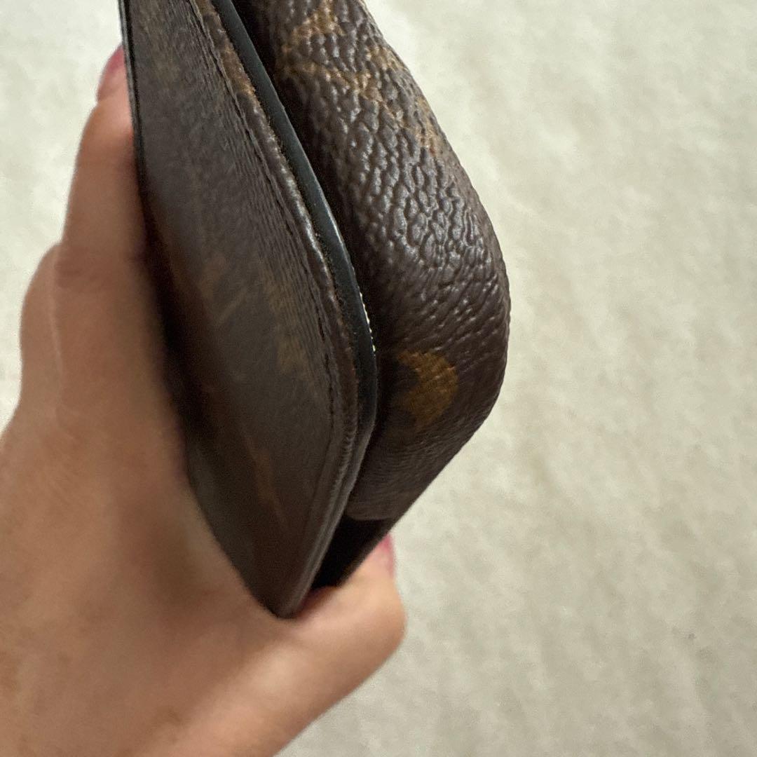 ルイヴィトンiPhone16Proケース