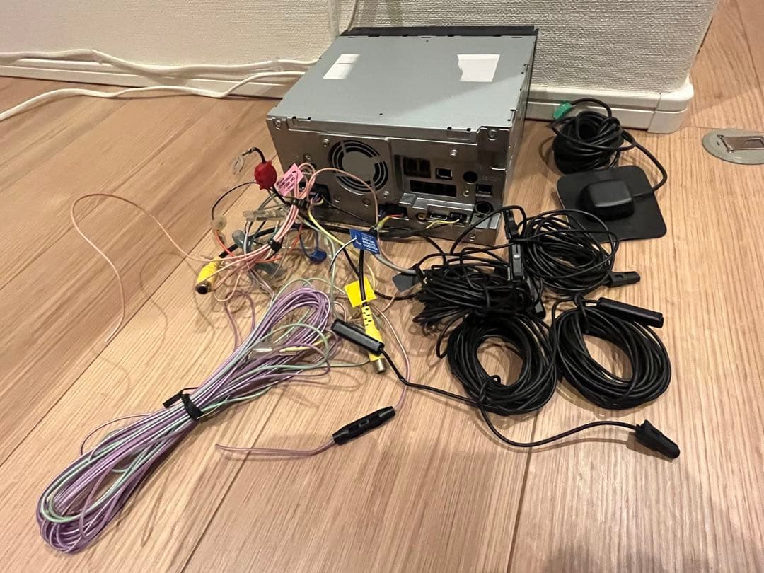 カロッツエリア　AVIC-ZH77