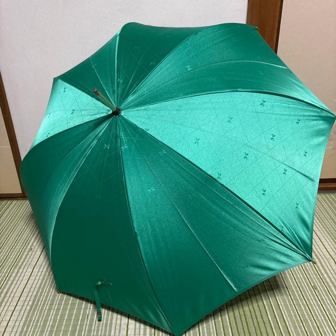 セリーヌ　銀座 WAKO イヴサンローラン　because 傘　雨傘　レディース