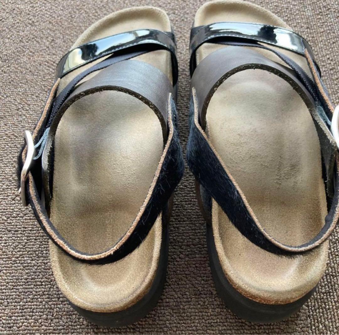 エンダースキーマ　サンダル