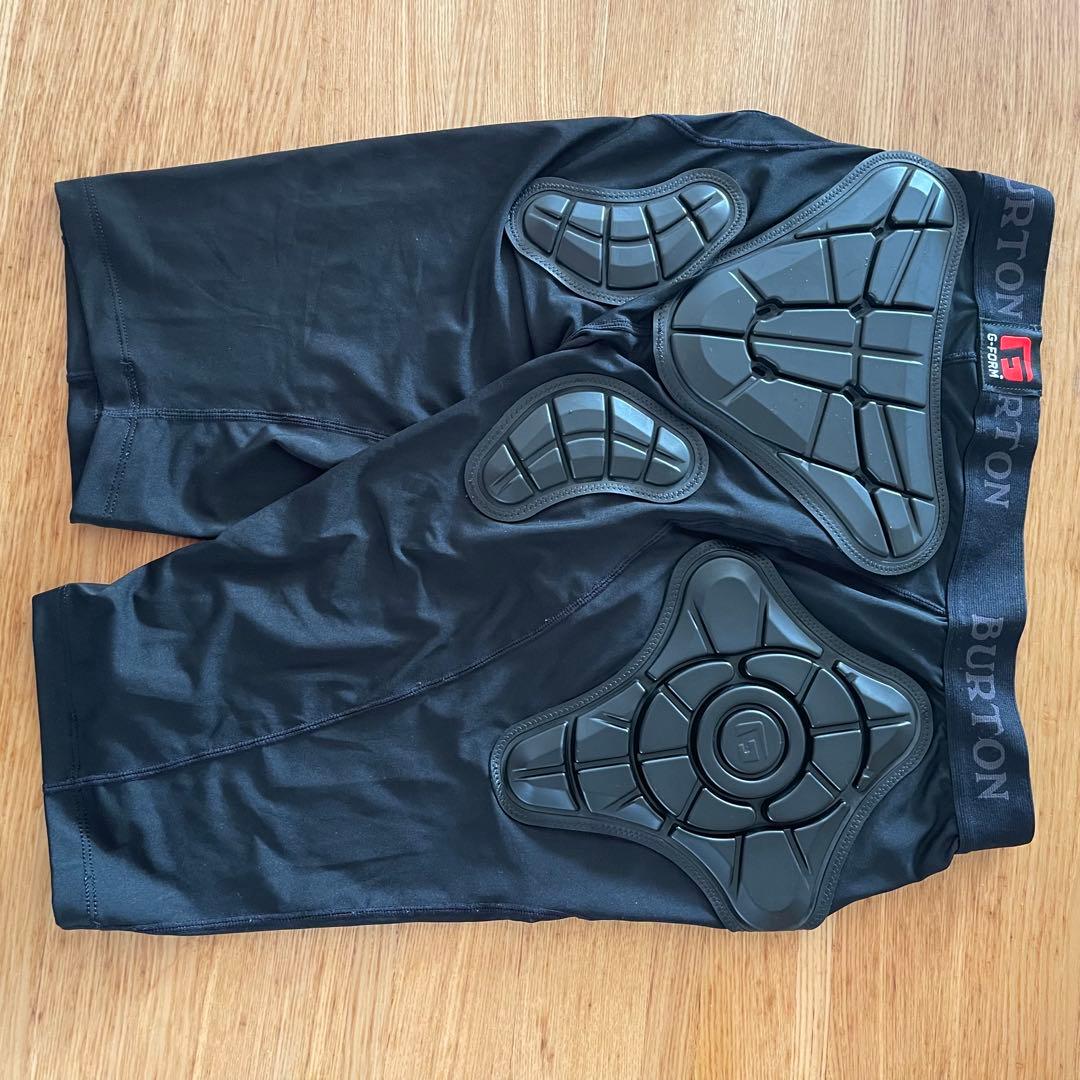 メンズ Burton インパクト ショーツ ヒッププロテクター　Lサイズ