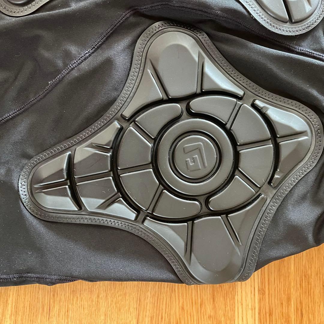 メンズ Burton インパクト ショーツ ヒッププロテクター　Lサイズ