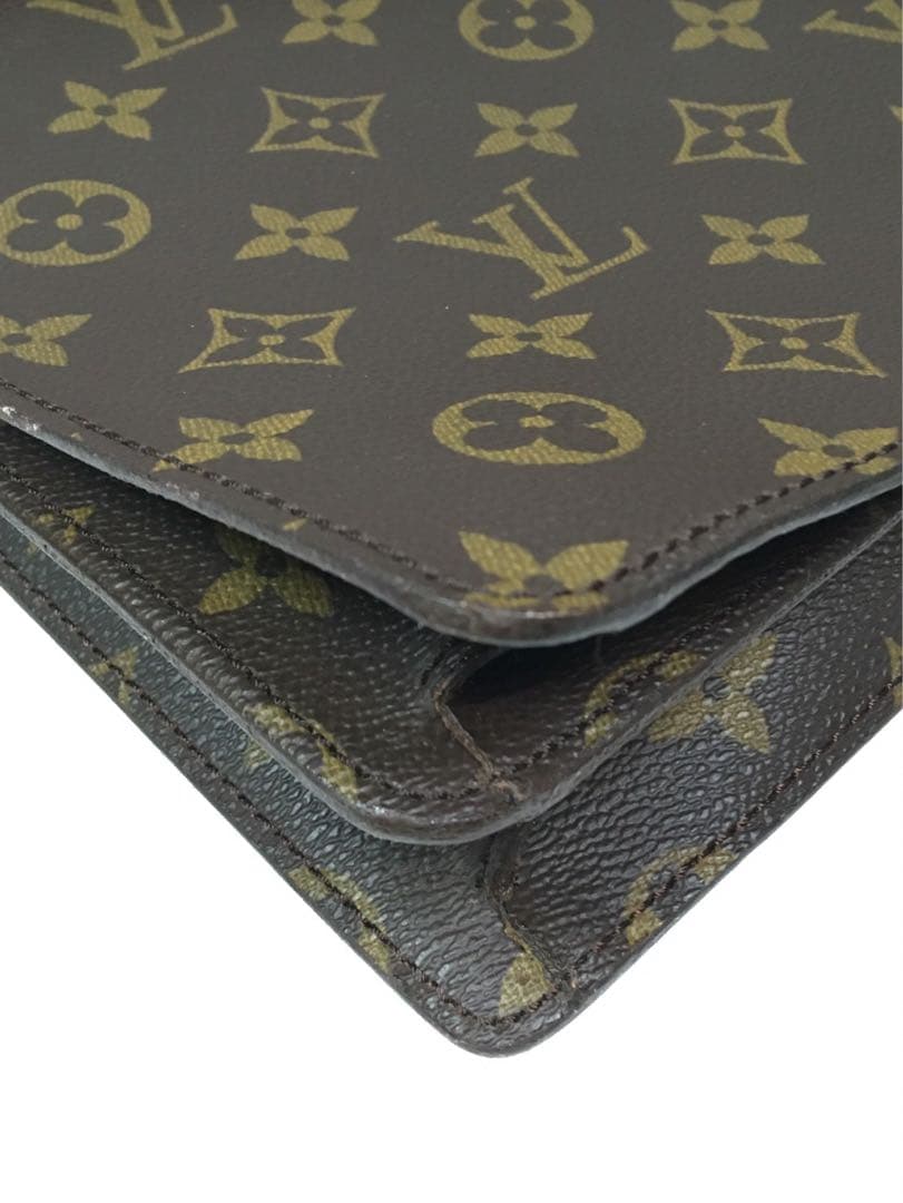 ルイヴィトン　モノグラム　コンセイエ ビジネバッグ　ハンドバッグ