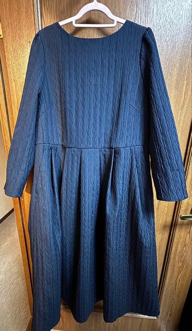 【完売品】SHIPS anyジャカードウエストタック ノーカラーワンピース