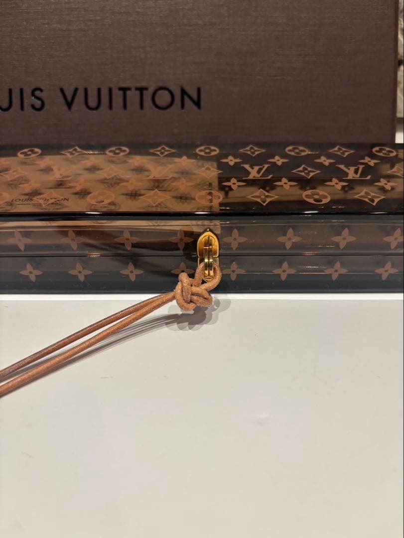 【新品未使用】Louis Vuitton 箸　箸置きセット