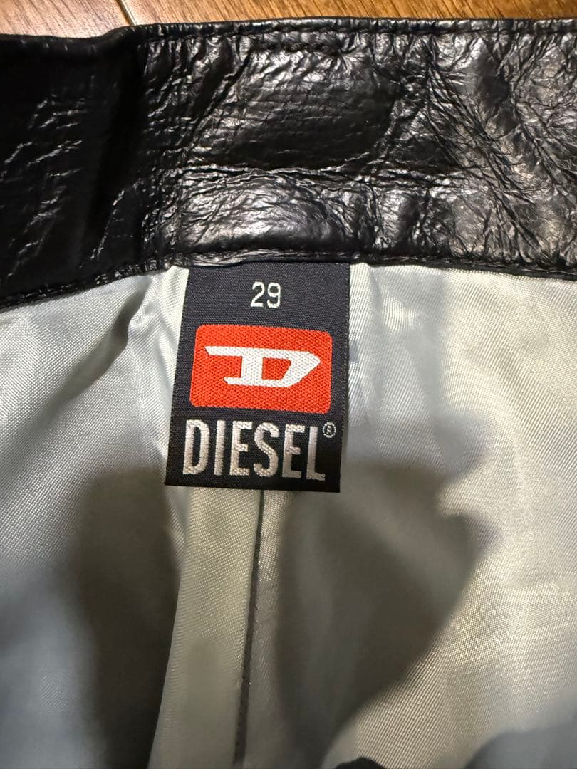 DIESEL ブラックレザー フレアパンツ