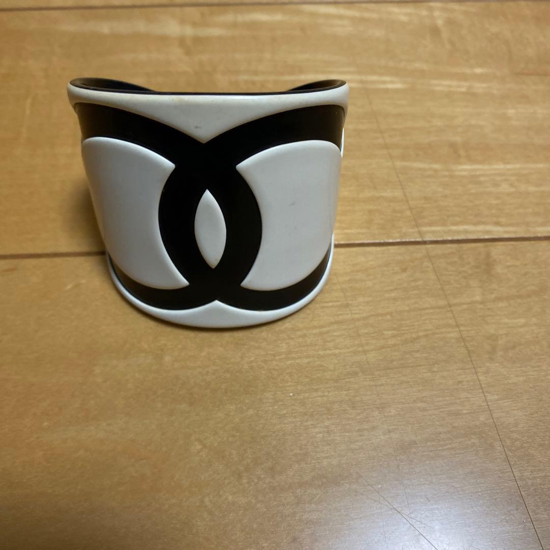 3月9日まで値下げCHANEL 二重Cロゴ バングル　ビンテージ