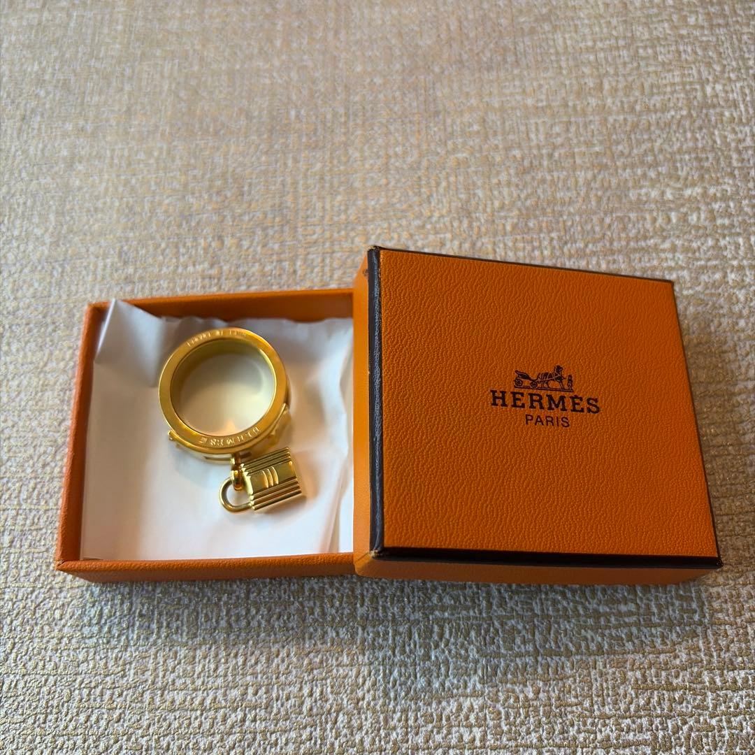 HERMES ケリースカーフリング