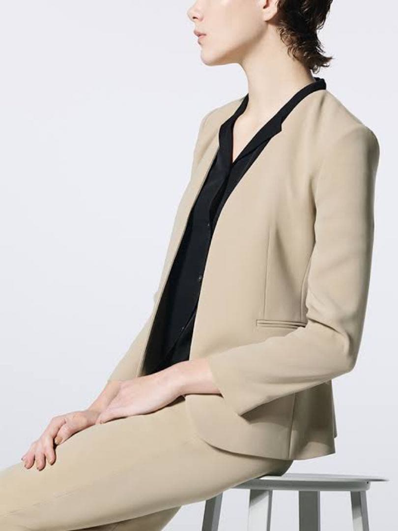 ♡大きいサイズ　セオリー　CLASSICCREPE　ジャケット＆パンツ　ベージュ