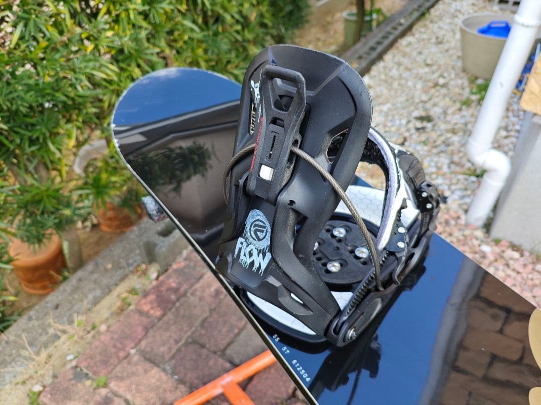 ogasaka SS157＋FLOW FIVEスノーボードビンディングセット