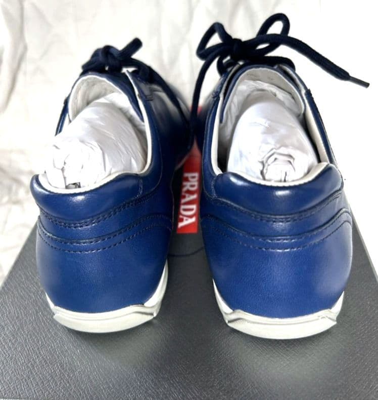 ★新品未使用★　プラダ　シープスキン　レディース 　スニーカー　37サイズ