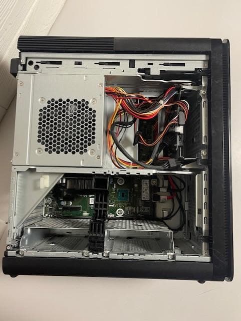 XPS8930 第八世代Core-i7/メモリ32GB/SSD256G/グラボ付