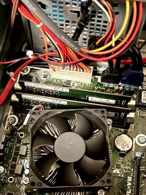 XPS8930 第八世代Core-i7/メモリ32GB/SSD256G/グラボ付